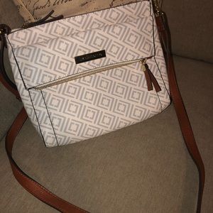 Small crossbody purse.